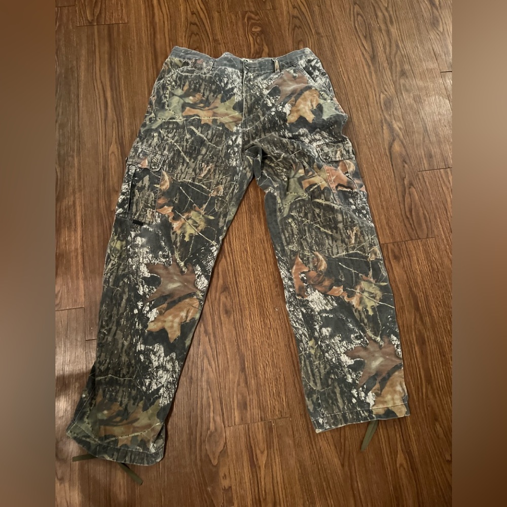 Mossey oak men’s hunting pants size large 🦌
